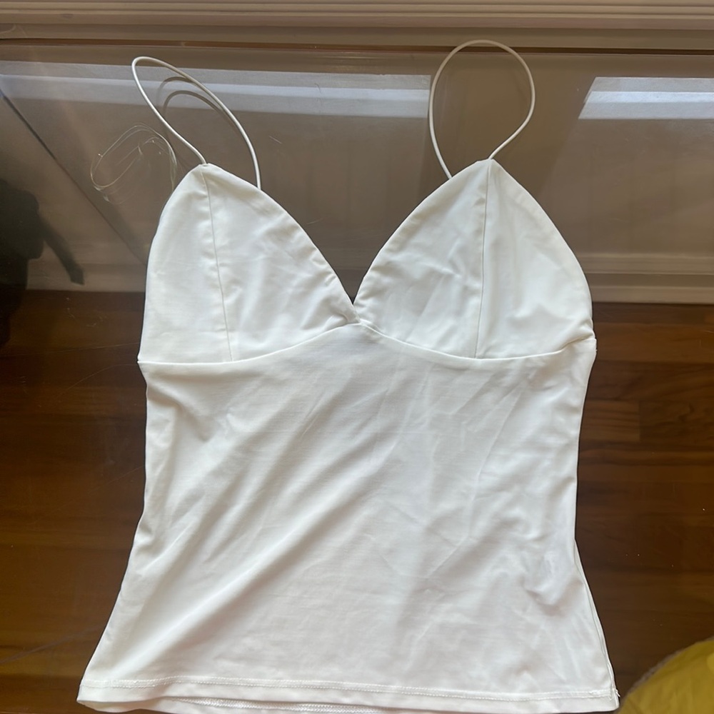 Cute white tank for going out size XS